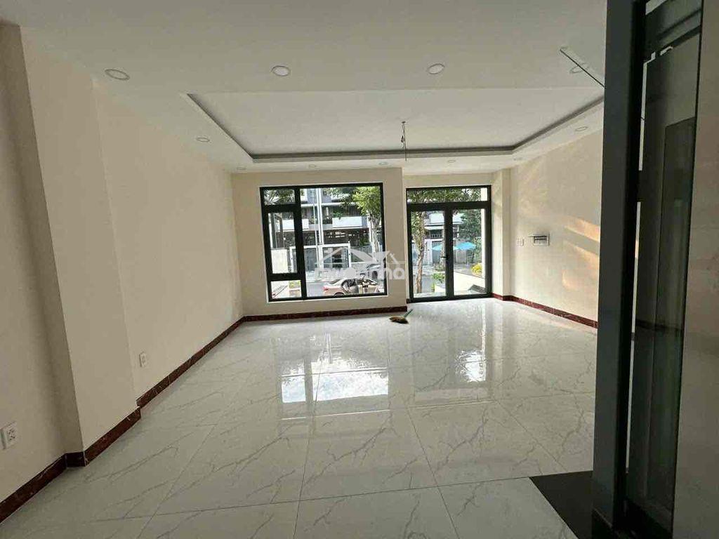 Nhà vạn phúc 6x18m mặt tiền đường lớn (hầm 4 tầng) có thang máy - 3