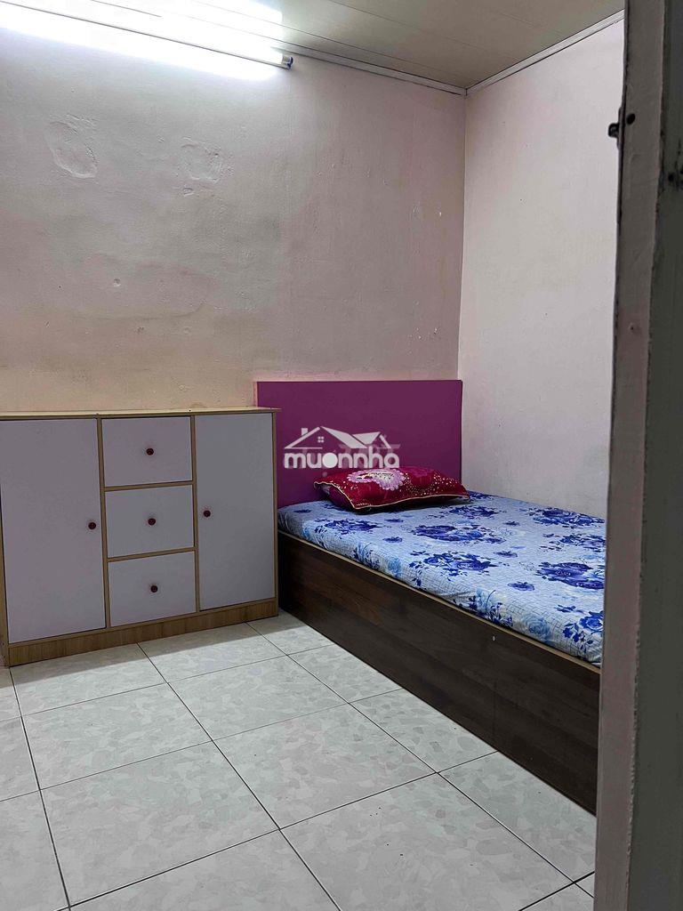 Cho thuê phòng trọ quận 10 ngay khu chợ ẩm thực hồ thị kỷ