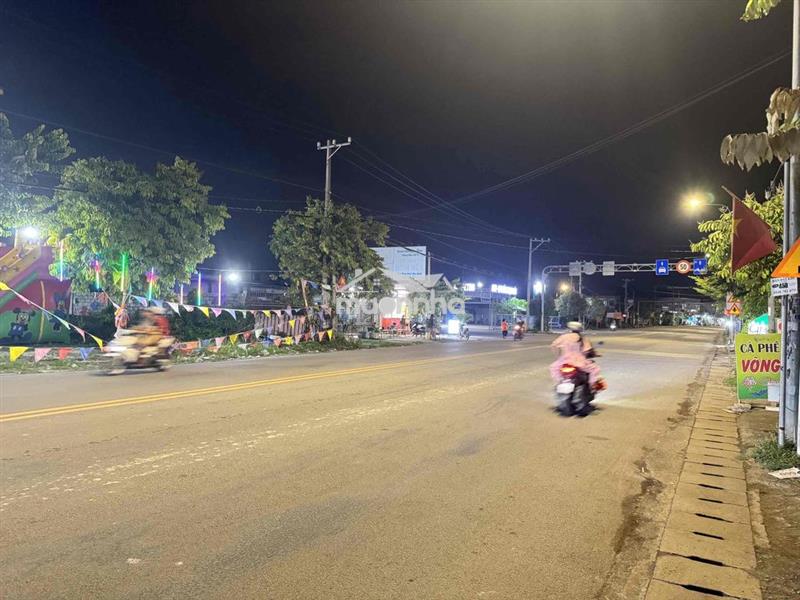 Lô đất mặt tiền siêu đẹp bình hoà