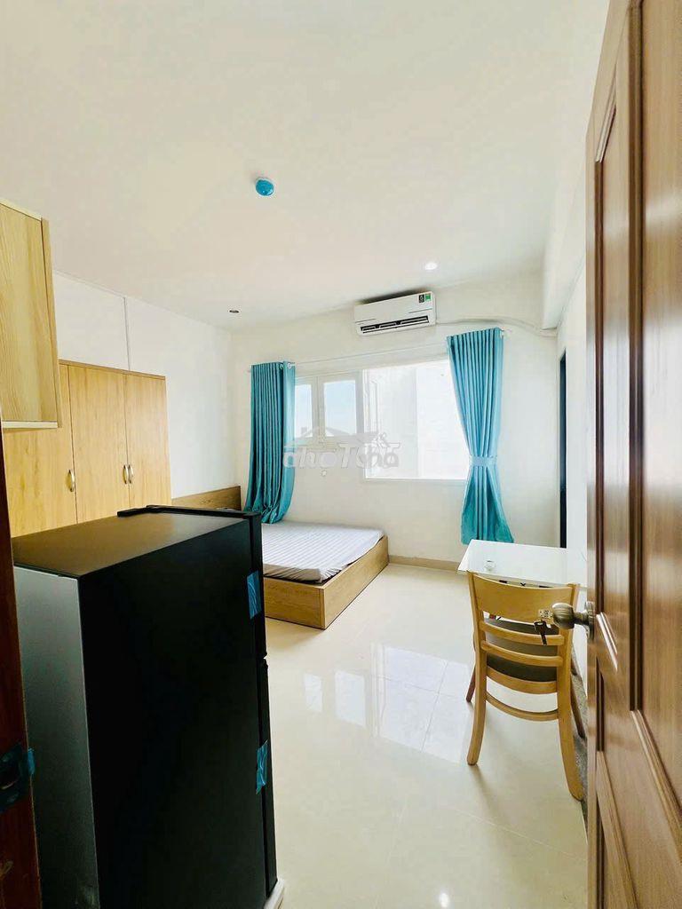 Studio đủ nội thất bancon riêng, 71 hồ bá kiện q.10 gần đh bách khoa