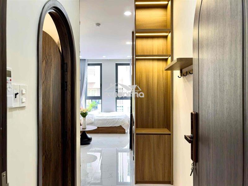 Studio rộng 40m2 mới 100% full nội thất ngay cầu ba/2