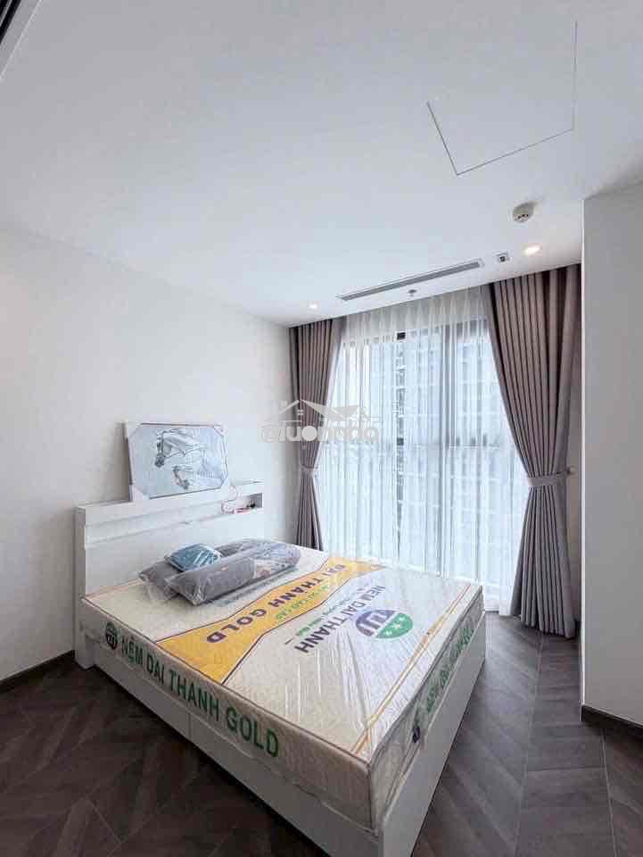 Cho thuê căn hộ opus one vinhomes grand park vị trí trung tâm - 2