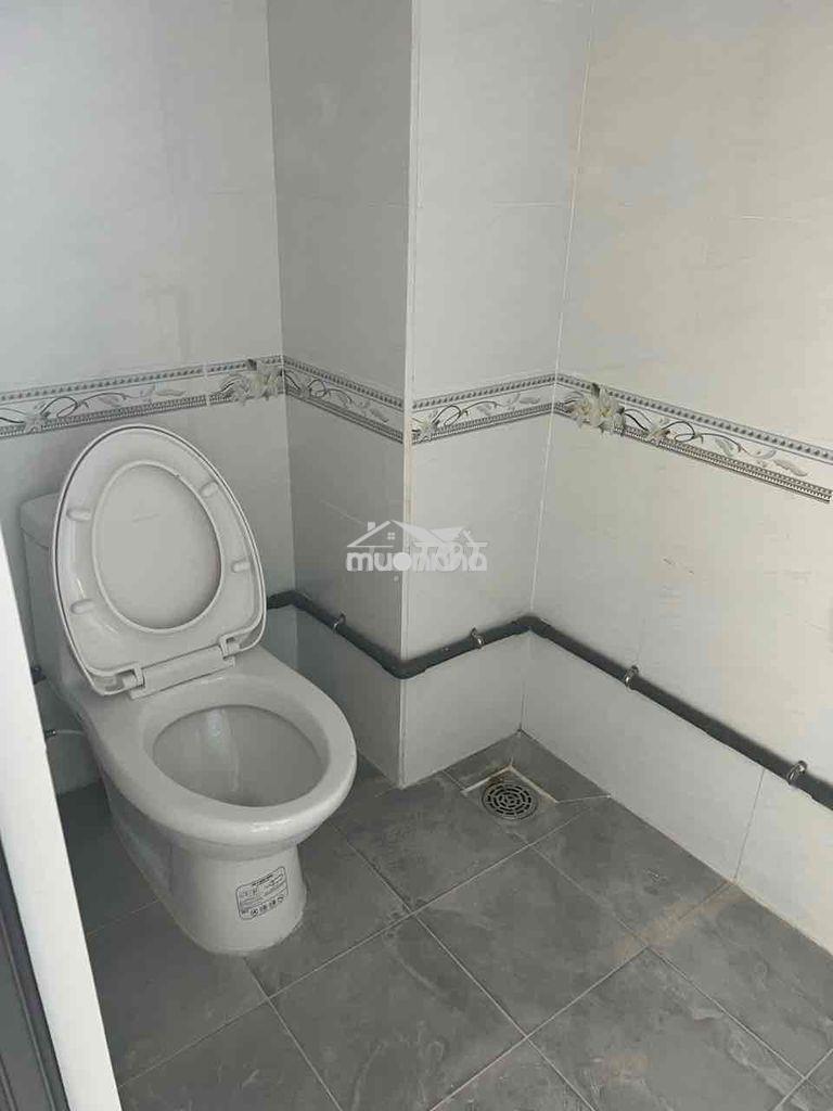 Cho thuê phòng chợ phạm văn hai