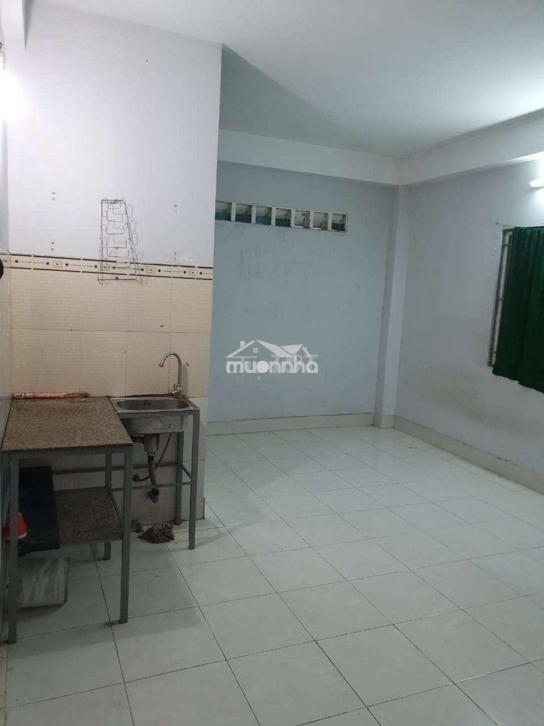 Phòng trọ quận 4 - 4