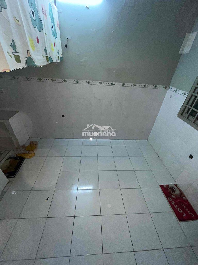 Cho thuê phòng 18m2 đường số 12  - q bình tân
