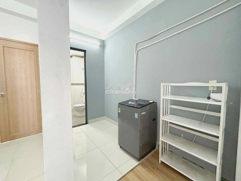 2 phòng ngủ - 50m2 - ban công - full nội thất - giá rẻ - phú nhuận - 4