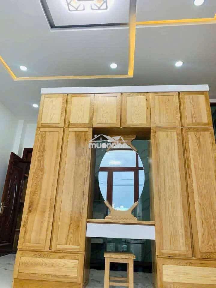 Cho thuê nhà trần văn mười dt 6*28-3 lầu -4pn -5wc.sân xe hơi nhà đẹp - 3