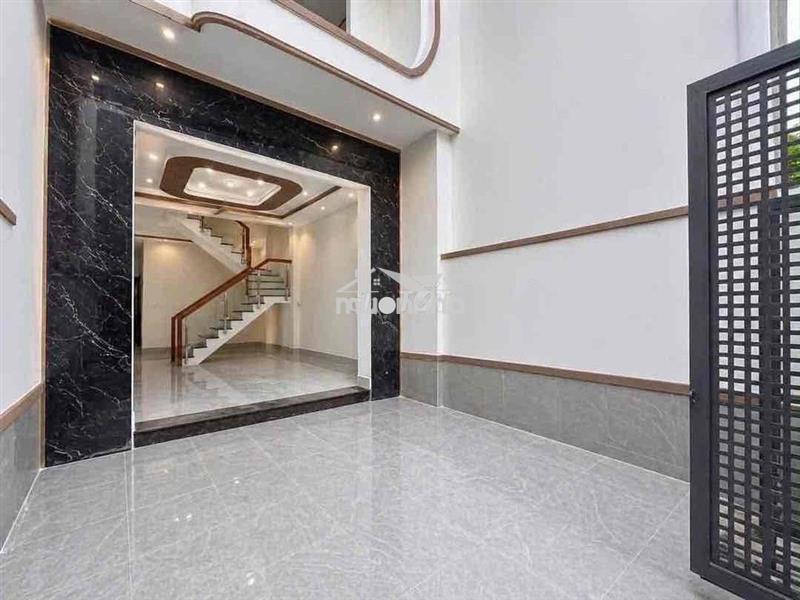 Bán nhà 1 trệt 1 lầu điện tích sổ 80m2 , ngay bệnh viện shingmark