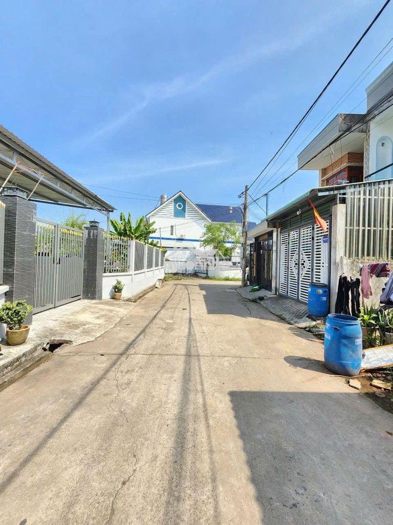 Bán nhà cấp 4 gác lửng hoàn công giá rẻ gần chợ tân bình - dĩ an - 2