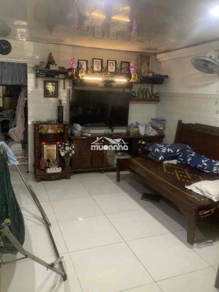 Chính chủ bán nhà 134,8m² hxh 2mt bến vân đồn, q4 - 3