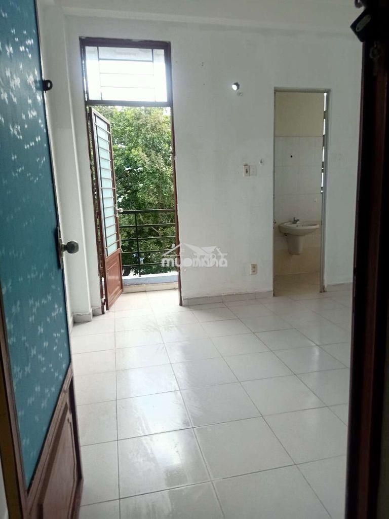 Phòng trọ 15m2 trần văn đang phường 11 quận 3  - 4