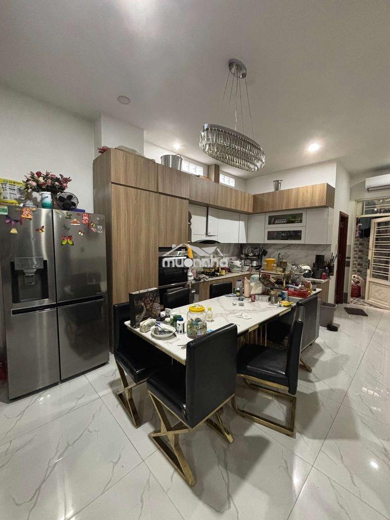 Bán nhà 3 tầng bùi minh trực quận 8- dt 82m2 - giá 8.8 tỷ hẻm thông - 4
