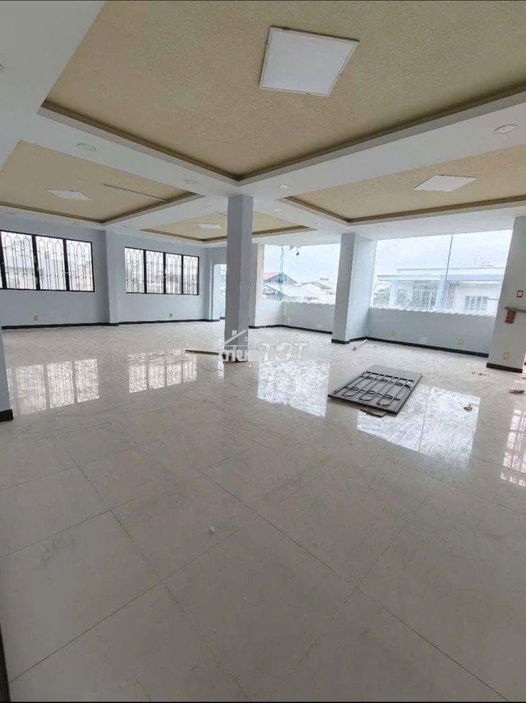 📌💯Góc 2 mtkd bình phú 1 - 11x18m 4 tầng trống suốt - đậu xe thoải mái