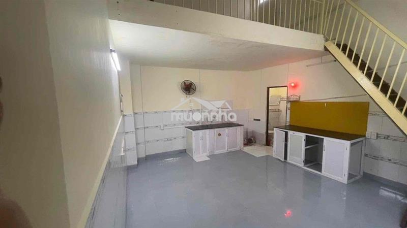 Bán nhà 90/ vũ tùng - chợ bà chiểu, gần q1 ngang 4,75m, 51m2