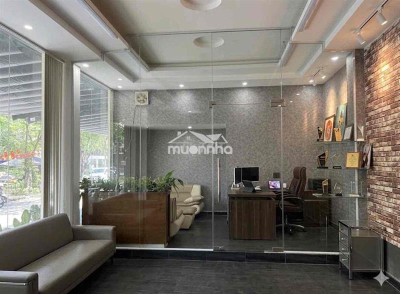 Văn phòng view sông, mặt tiền 11m, chứa 20 nhân viên