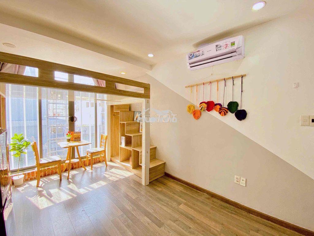 Thuê ngay căn hộ dịch vụ duplex 30m2 cửa sổ trời view city giáp q3 - 4