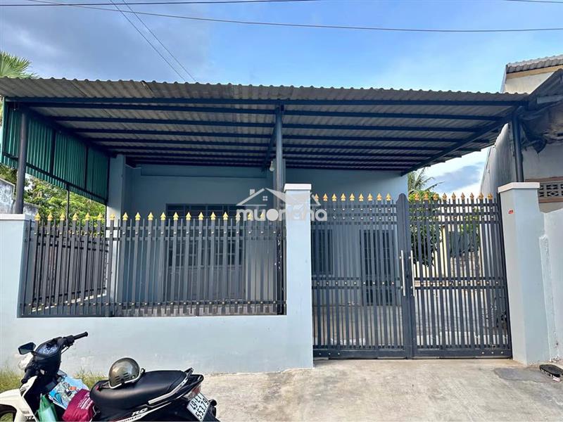 Bán căn nhà cấp 4 ở gần ngã ba cây trôm-phước hiệp 130m2 shr giá 820tr
