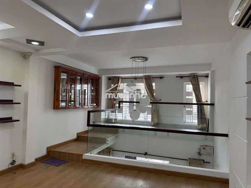 Cho thuê nhà mới rộng rãi, trệt 3 lầu - hxh tránh nhau