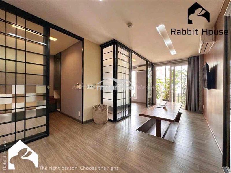 1pn ban công nội thất cao cấp ngay trung tâm quận 1 bờ kè hoàng sa