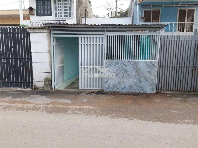 Nhà 100m² – 3pn – hẻm xe hơi quốc lộ 13, giá chỉ 9 triệu
