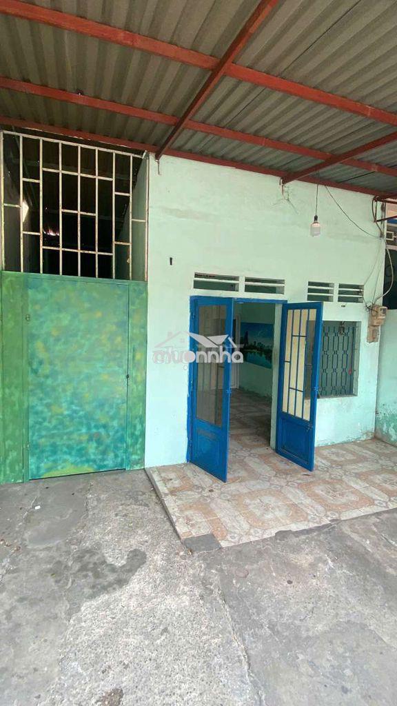 Bán nhà cấp 4 hơi cũ 80m2 có 40m2 thổ cư hẻm 424 lê hồng phong - 2