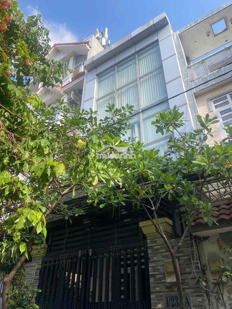 Nhà hẻm xe hơi sát vạn phúc city