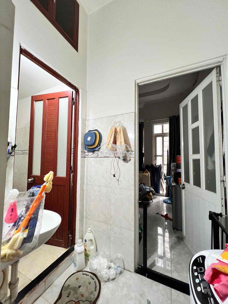 Cho thuê nhà nguyên căn 4x12. p9 giá 8,5 tr - 3