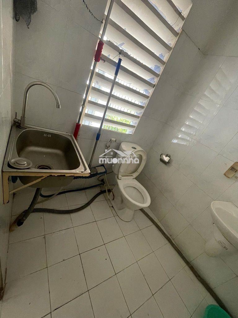 🏠 Phòng trọ 20m² – 3 triệu – gần đh ngân hàng & spkt - 3