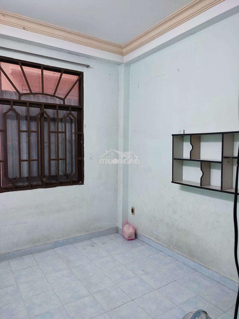 Phòng cho 1 nữ thuê  - 4