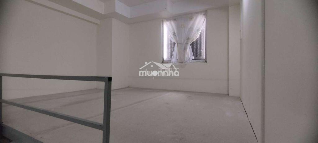 Chính chủ cho thuê trọ giá rẻ gân công ty phân mền quang trung - 4