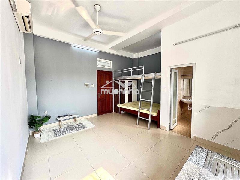 Phòng nguyễn văn quá q12, gác rộng 35m2,