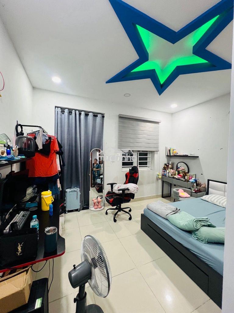 Nhà 3 tầng -đi bộ qua aeon tân phú - tân phú -63m2 -4 pn - - 5.x t - 3