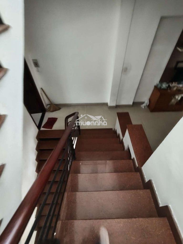 Nhà 2 lầu 3pn tân kiểng  - 2