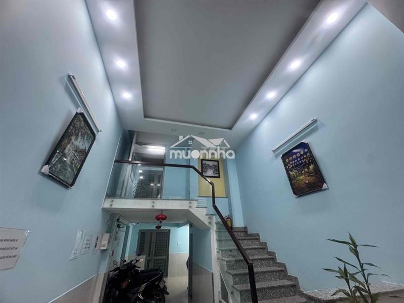 Phòng mới, đẹp, sạch, thoáng, văn minh, phù hợp nv văn phòng