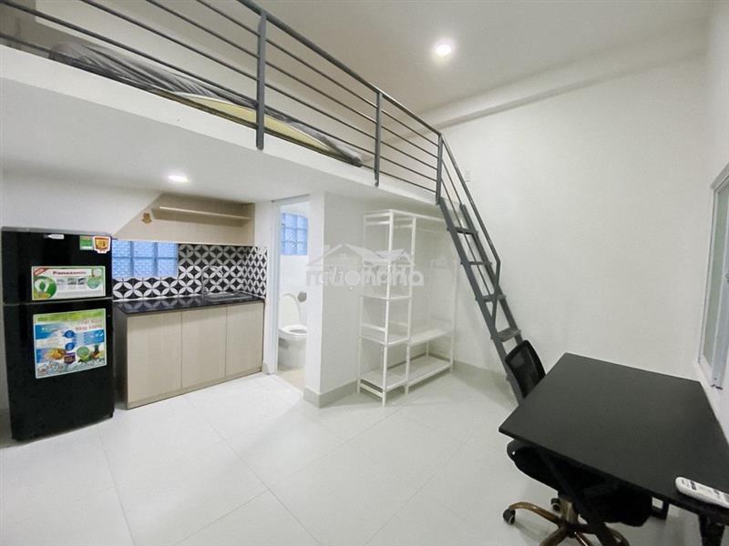 Phòng gác full nt 4,5tr có thang máy, máy giặt, bảo vệ 24/24