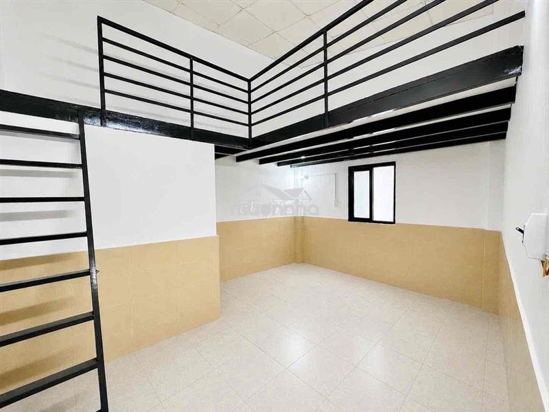 Cho thuê phòng có gác giá rẻ gần đại học công thương aeon tân phú