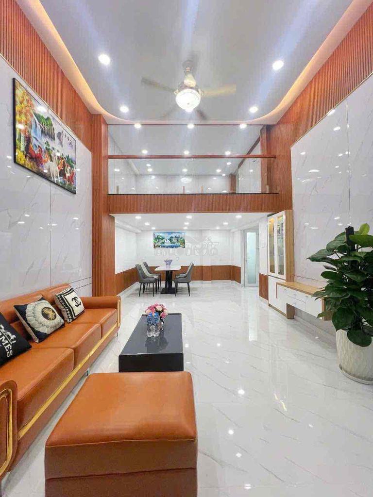 Hoa hồng 🌹1 %bán gấp nhà ngay trường học phan tây hồ .dt 52m2 gồm 3 pn - 2
