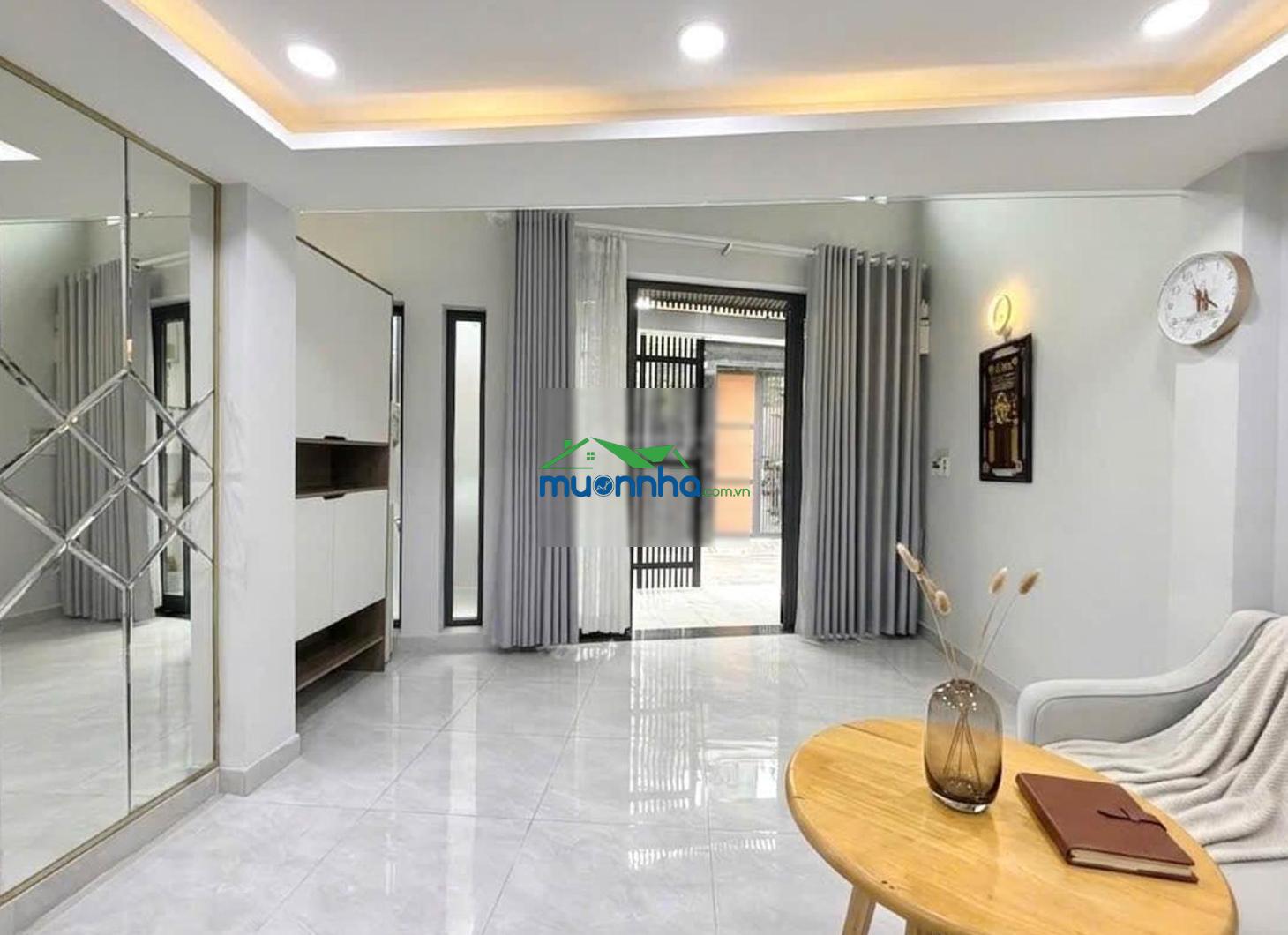Hẻm xe hơi khu phan xích long cách mặt tiền chỉ 20m, 41m² x 5 tầng, ngang khủng 5.2m rất bề thế