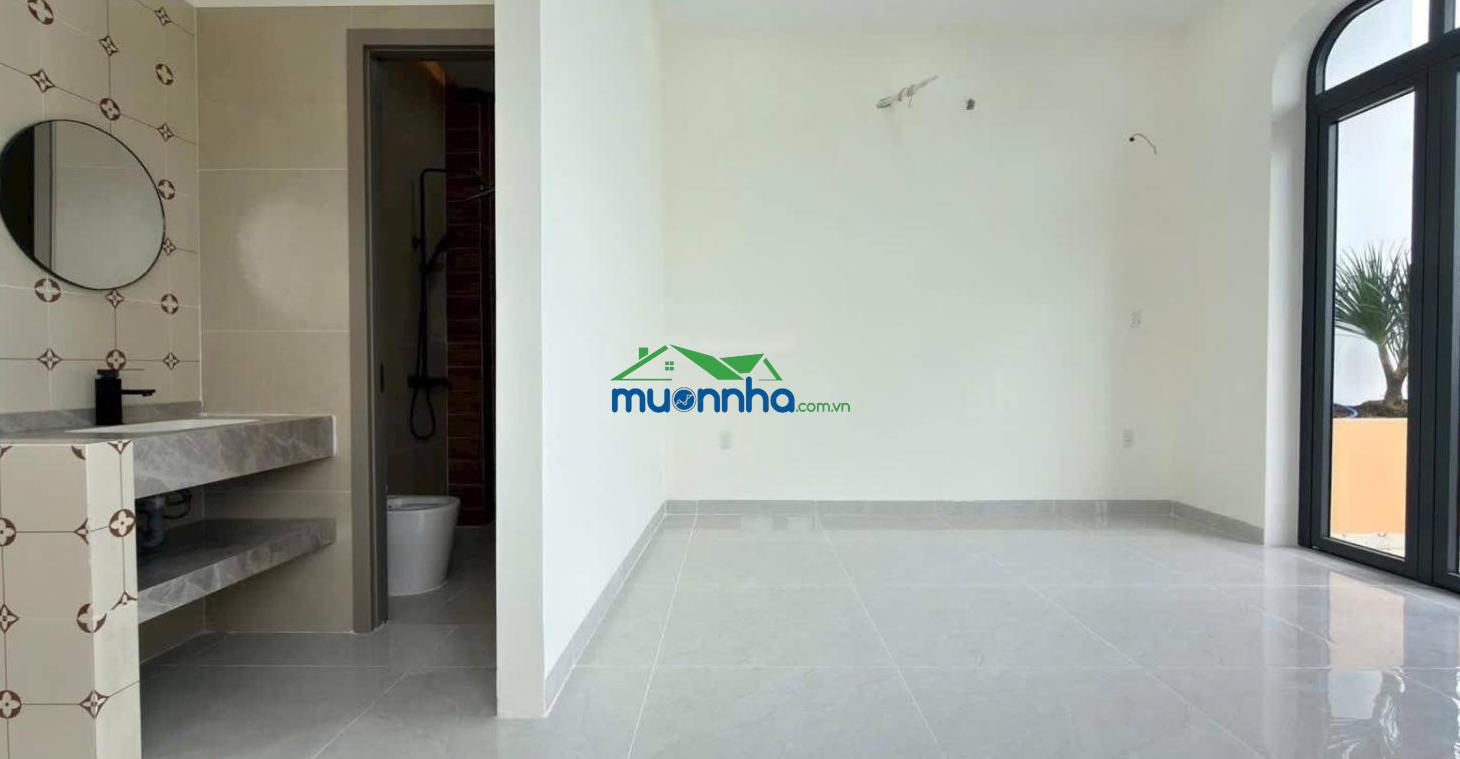 Chính chủ bán nhà 1 trệt 1 lầu (5x20m), gần vòng xoay an lạc. sổ riêng