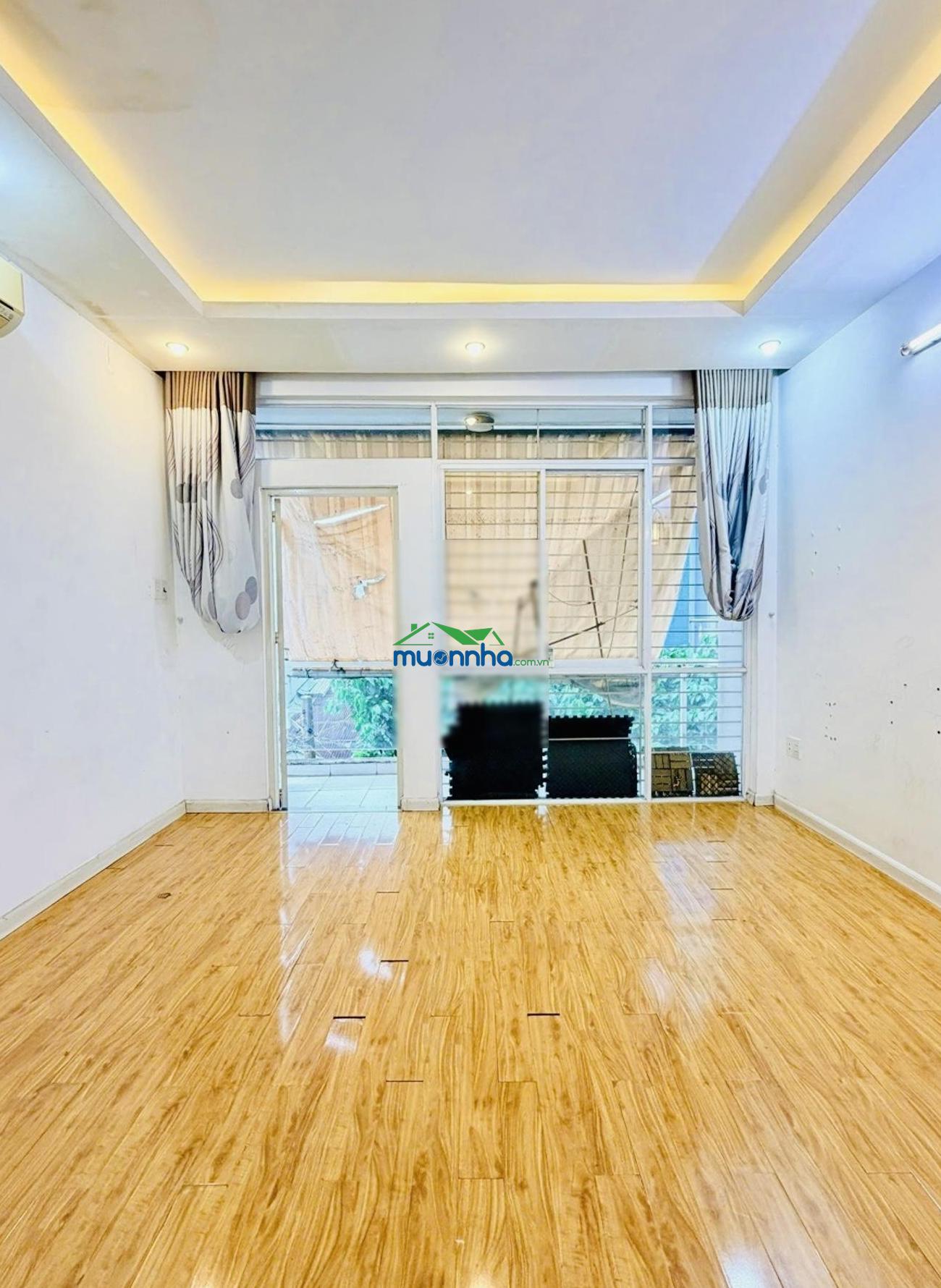Cạnh hẻm xe hơi, 3 tầng có sân thượng, hoàn công đủ, 3pn, 3wc, sd: 100m2, gần lê quang định, nở hậu - 2