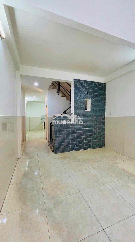 Bán nhà trần phú quận 5 - 39m2 5 tầng 7 pn - 8 tỷ x tl - 4