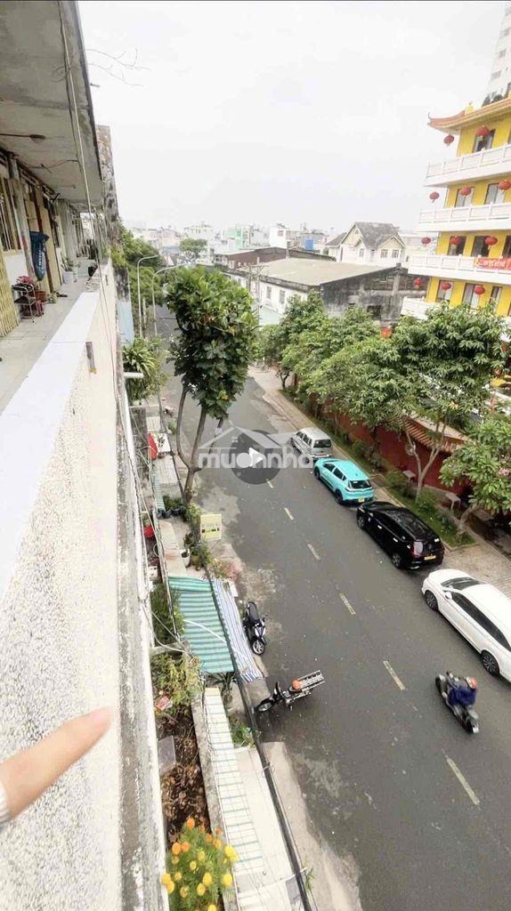 Mặt tiền 32 gần metro-56m-2 phòng-có nội thất