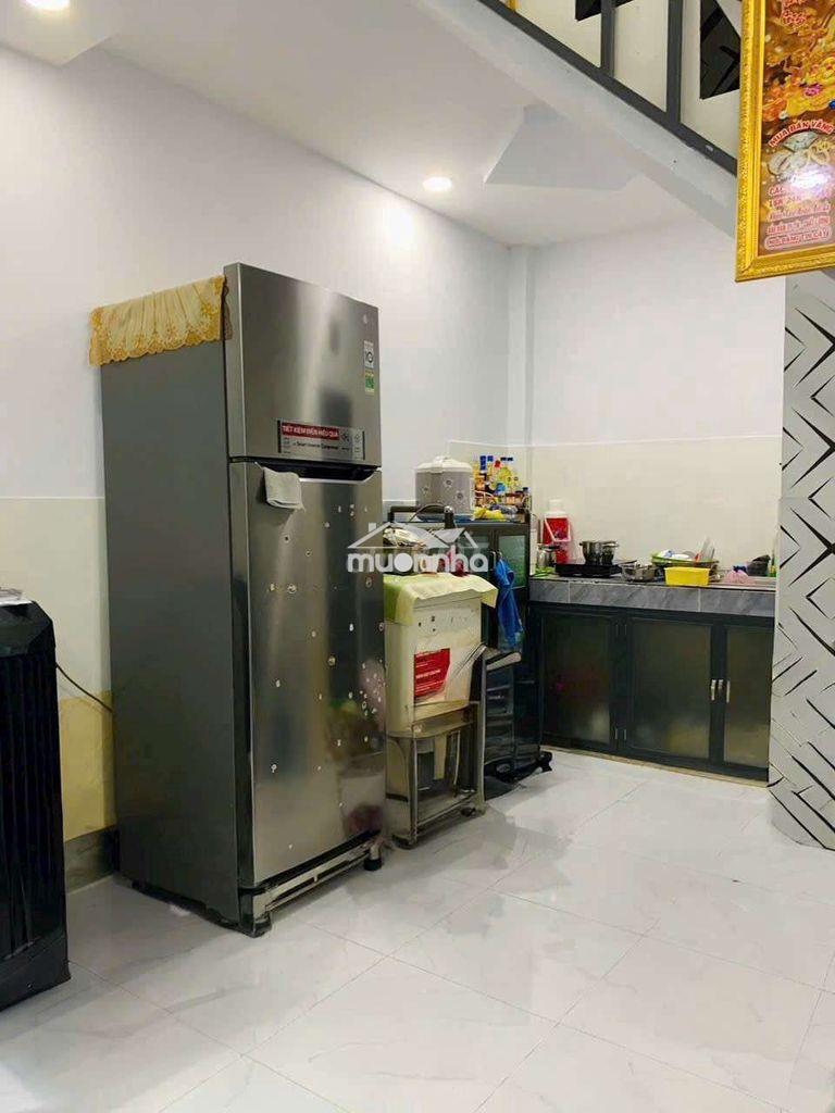 Cho thuê nhà nguyên căn ở huỳnh tấn phát q7