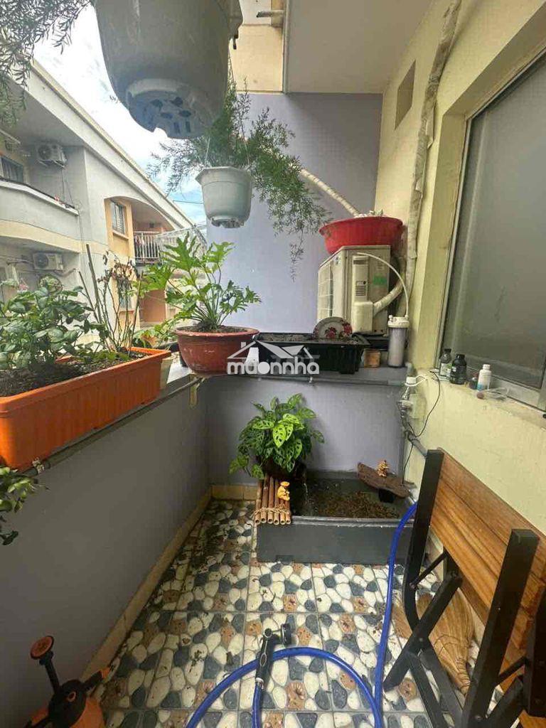 Cho thuê căn hộ tên lửa 80m2 , 2pn , 2 wc ,2 ban công .