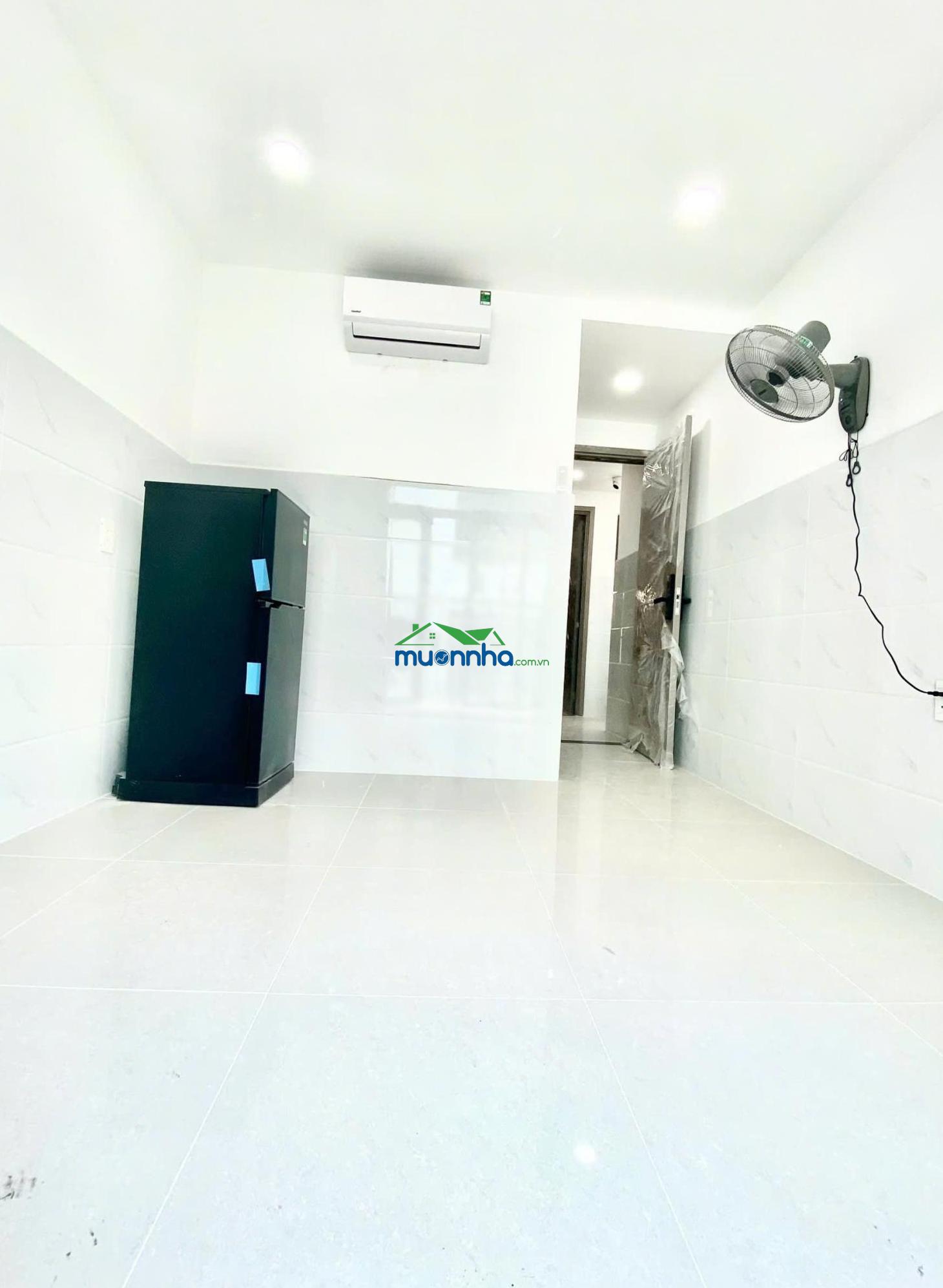 Bán nhà hoàng hoa thám, dt : 8mx25m, cn : 180m2, kc : hầm + 5 tầng- tn : 180tr/th - giá : 35 tỉ. - 3