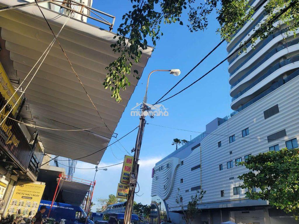 Nhà bán hoặc cho thuê nguueen căn, 3 mặt tiền , đối diện aeon mall - 2