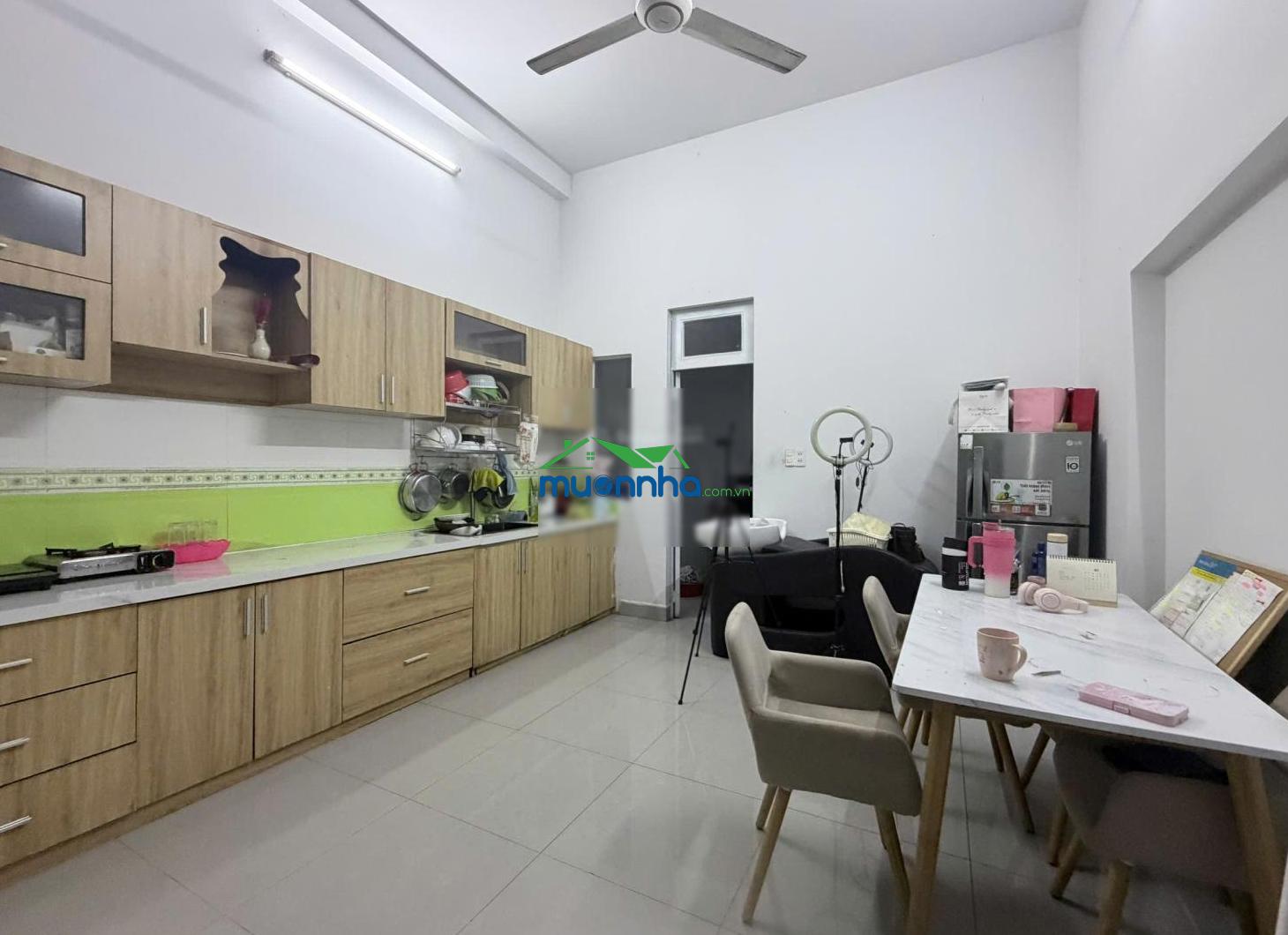 Bán nhà 23/36/114 nguyễn hữu tiến dt 4x14m đúc 1 lầu kiên cố 2pn, 2wc nhà mới vào ở liền