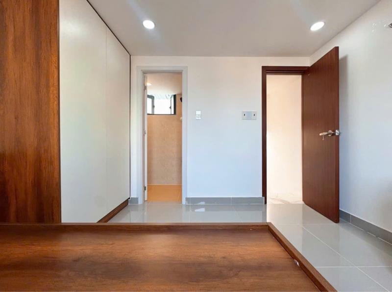 Nhà quận 7, chỉ 4 tỷ ngay trục đường huỳnh tấn phát - 2