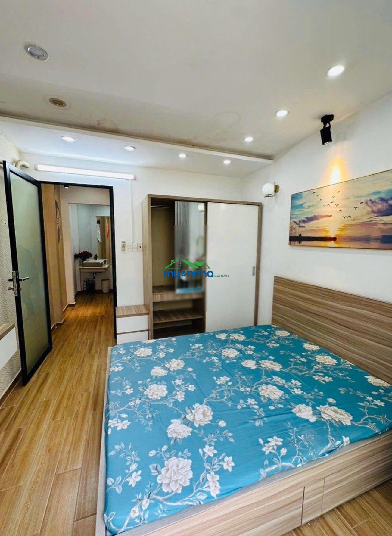 Siêu phẩm nhà đẹp 3,5m x 8m, 3 tầng, có đủ nội thất, hẻm xe hơi, nở hậu. giá nhỉnh 3 tỷ. tl. - 3