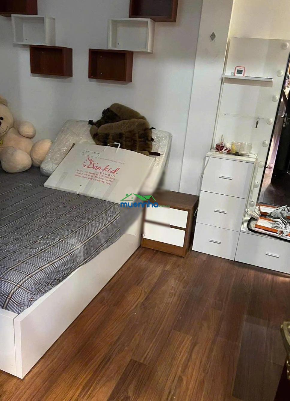 Bán nhà đường tam bình, tô ngọc vân, hẻm nhựa xe hơi tránh nhau. nhà 1 trệt 2 lầu, có 4 pn 3 wc - 3